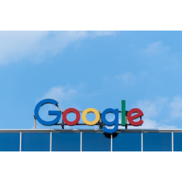 Google blokirao zaposlenima pristup internetu da bi se zaštitio od sajber napada